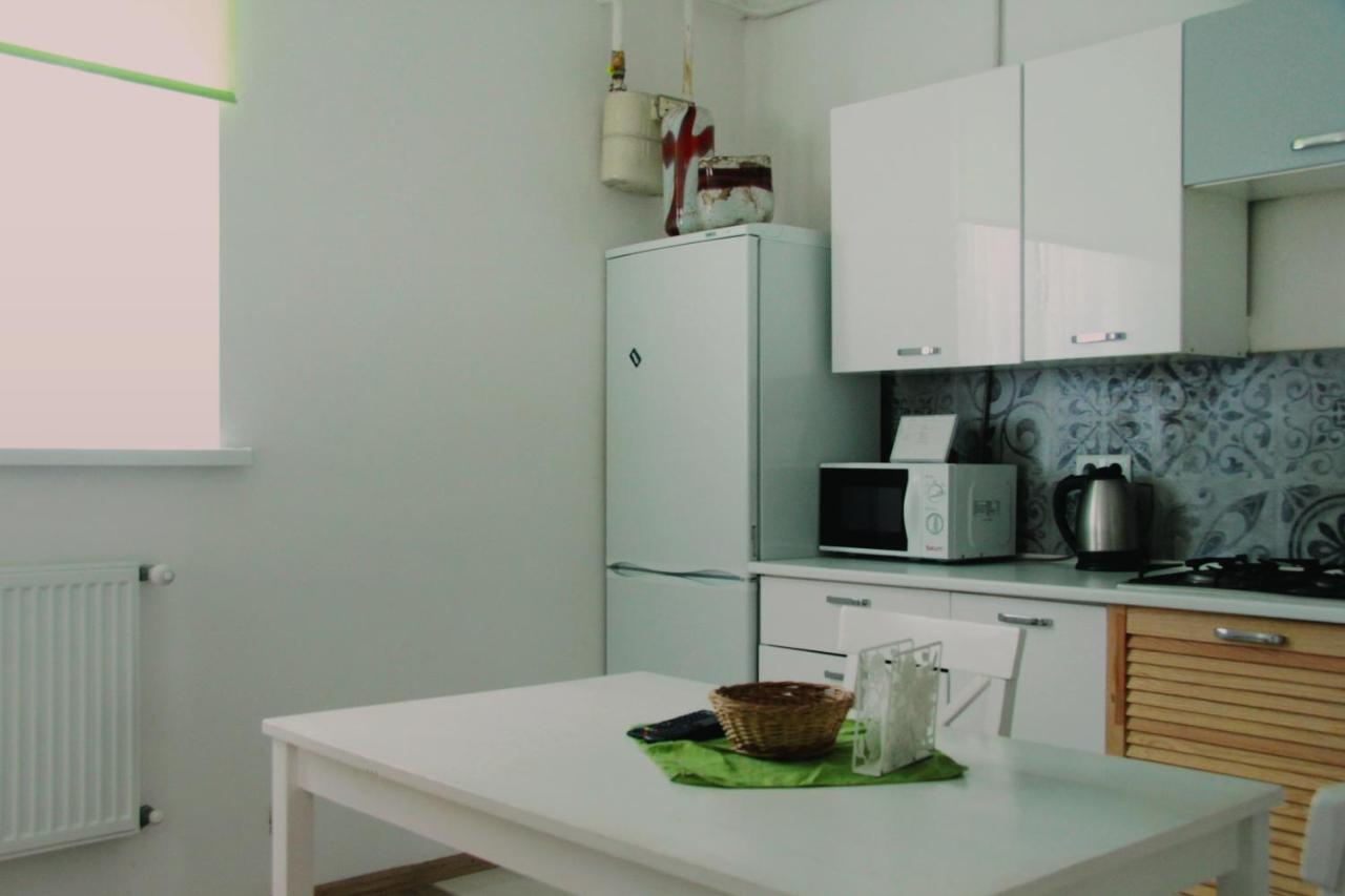Flat In Cottage Close To The Centre Parking, Wifi, Bbq إلفيف المظهر الخارجي الصورة