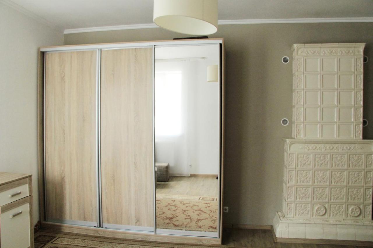 Flat In Cottage Close To The Centre Parking, Wifi, Bbq إلفيف المظهر الخارجي الصورة